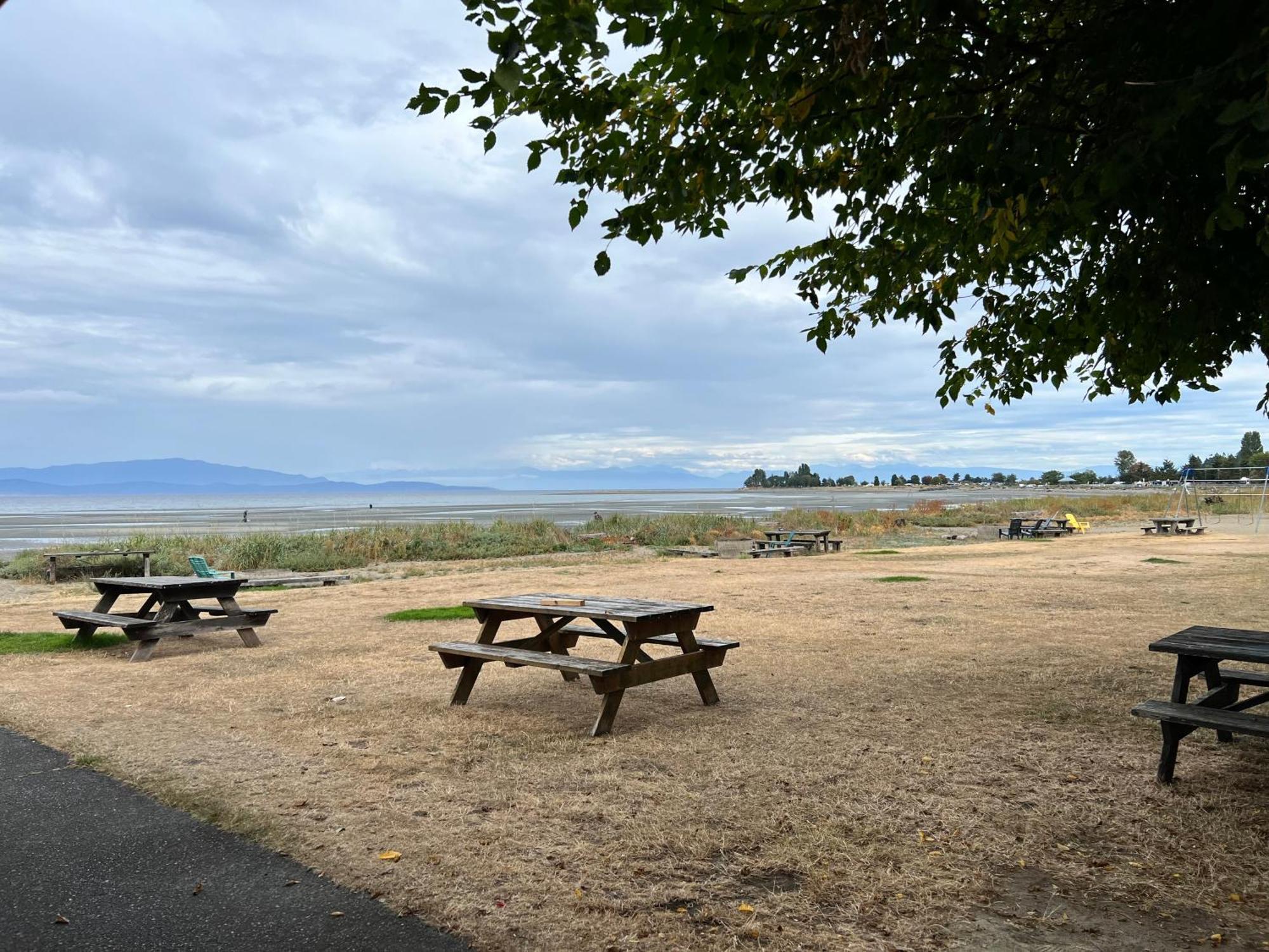 Sea Edge Motel Parksville Eksteriør bilde